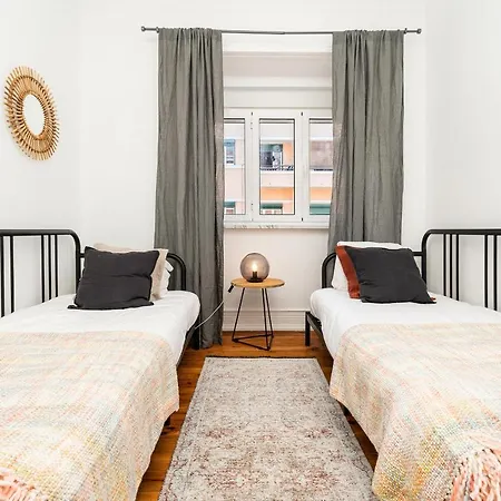 Charming And Bright Near Campo Pequeno Διαμέρισμα Lisboa