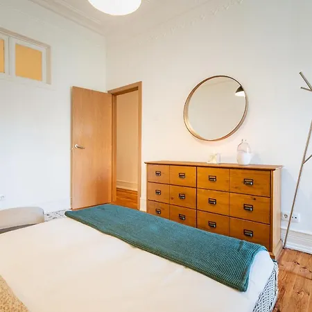 Charming And Bright Near Campo Pequeno Διαμέρισμα