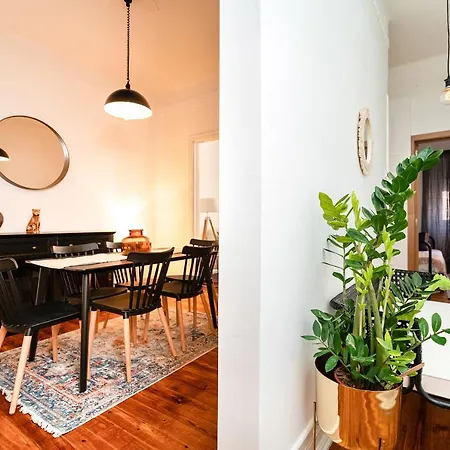 Διαμέρισμα Charming And Bright Near Campo Pequeno