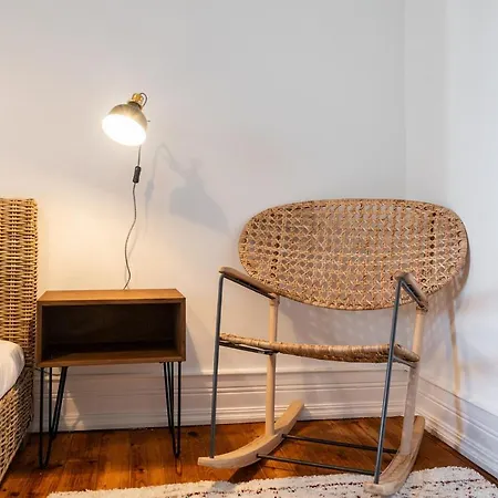 Διαμέρισμα Charming And Bright Near Campo Pequeno *